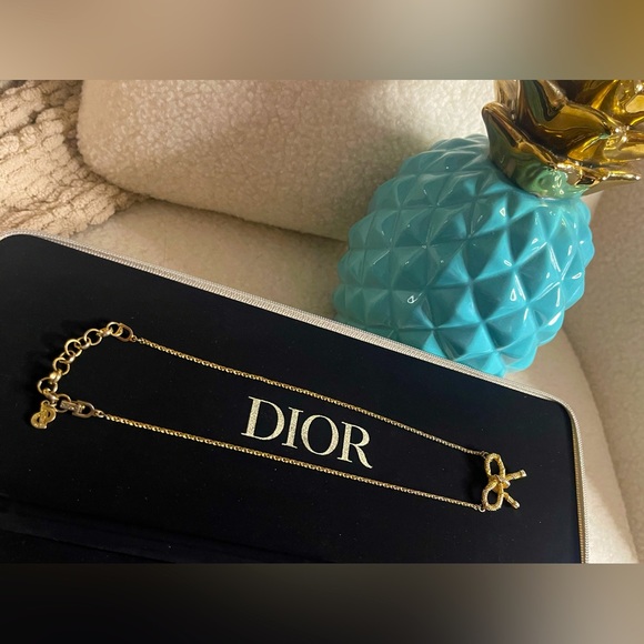 🌺Authentic DIOR vintage bow necklace - Picture 2 of 5